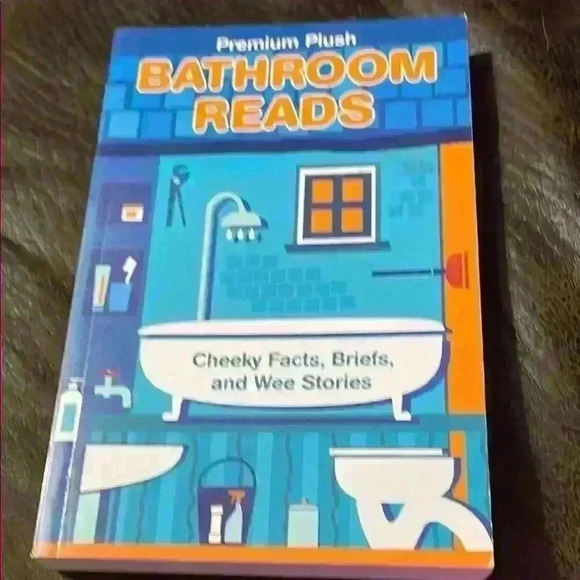 Other - Bathroom reads book‎